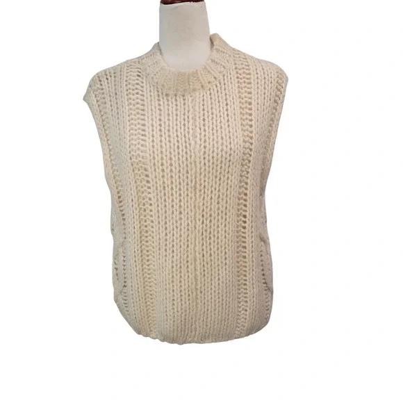 Zara Womens Cream Sweater Vest Size S Chunky Cable Knit Sleeveless Academia NWT - Picture 4 of 13